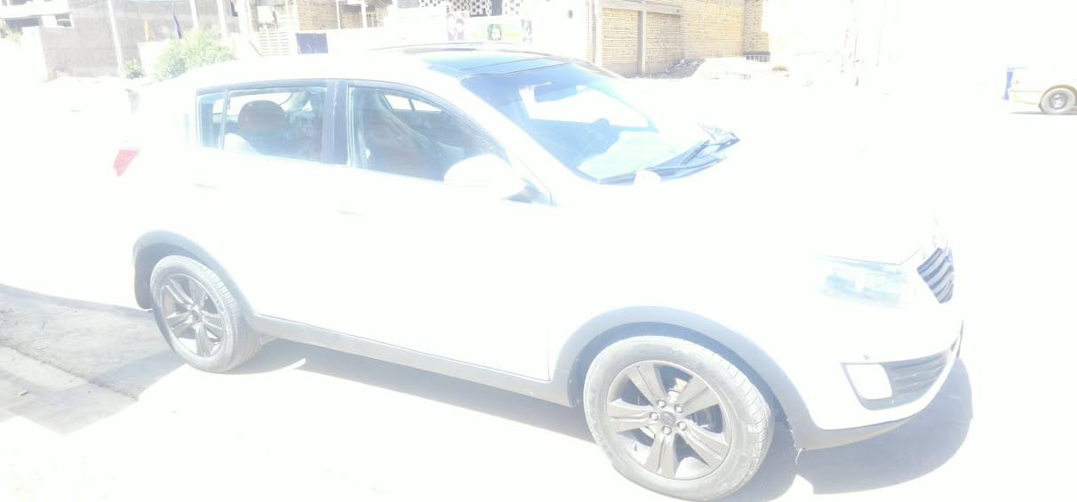 كيا سبورتج خليجي 2011 مكينه 2000 دوش طخم تاير حداديه تبريد ثلج جاهزه ماشيه 150 km متجايه ع صفحه يعني صفحه مصبوغه سعرهاا 95 للاتصال *********** عمارة, ميسان
