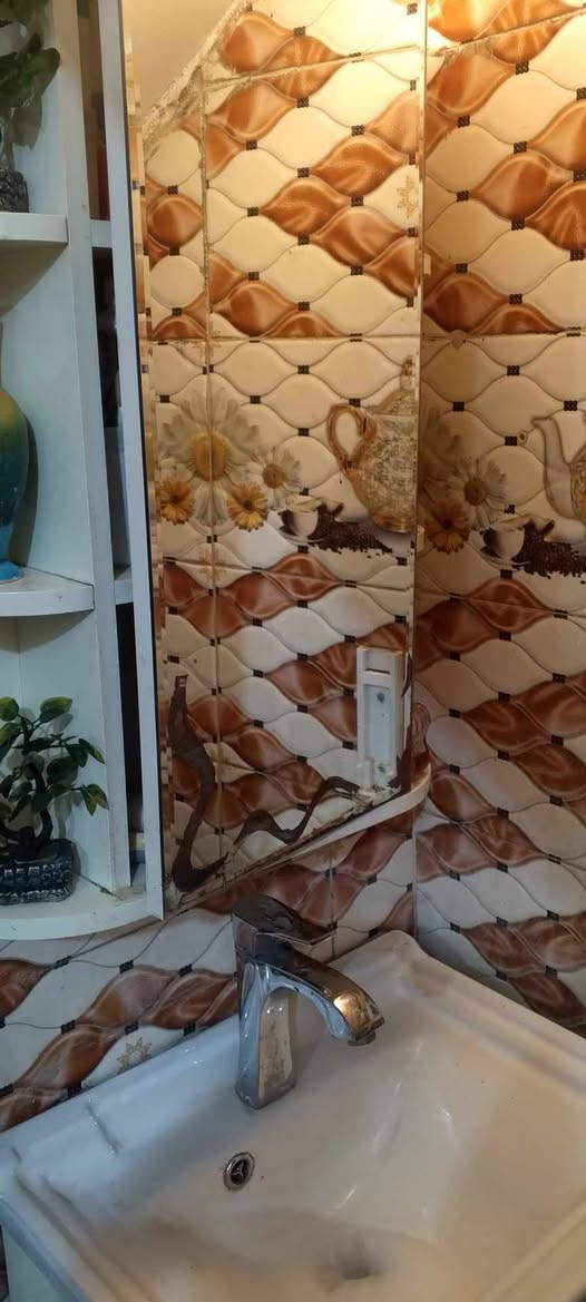 مغسله ب70 اي ضرار مابيه
وجربايه ودوشك وكومديات2
ب80 اسعار نهايه ليريدهن خاص
شعدكم غراض دزوهن لي ابيعه لكم ثاني يوم لتواصل خاص او ع طريق واتساب ***********
