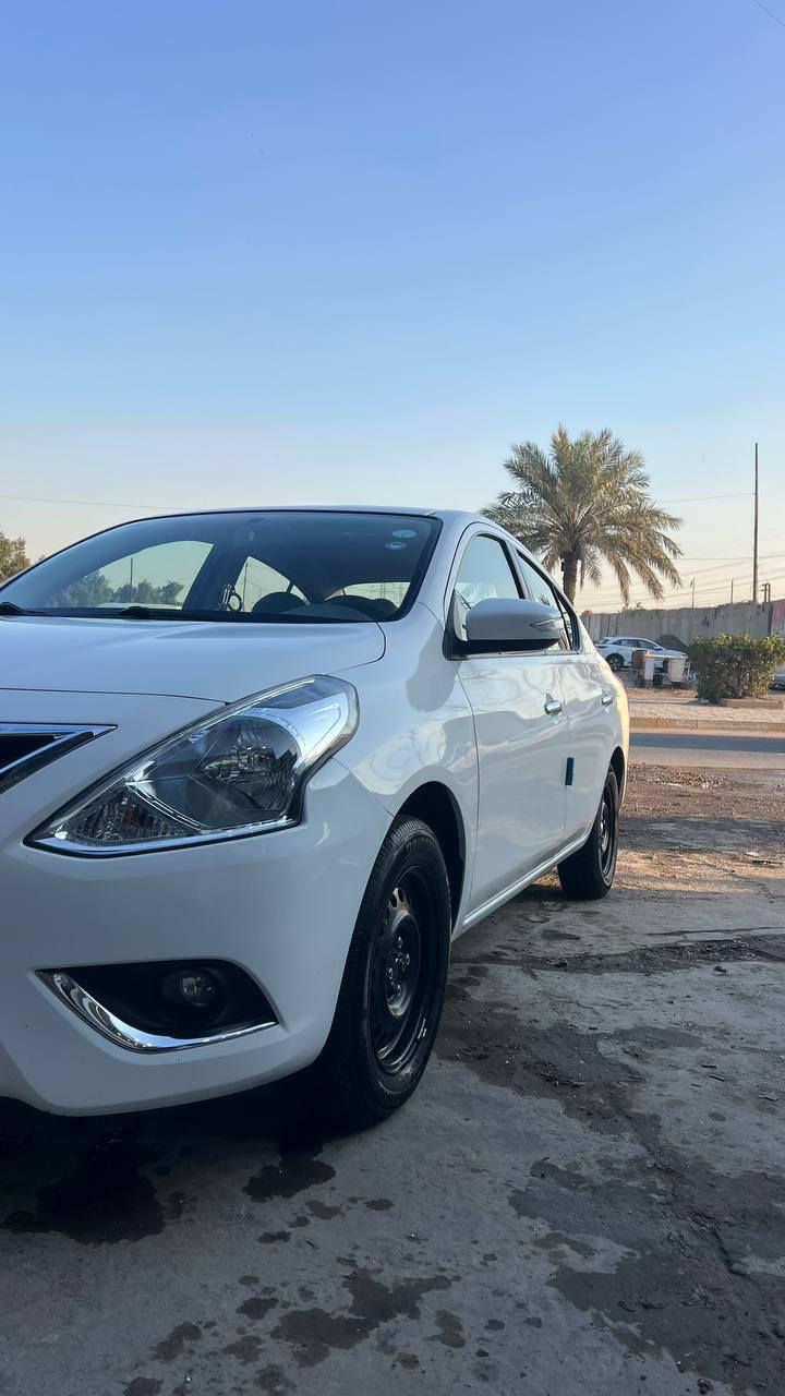 السلام عليكم نيسان سني مصري ٢٠٢٤ 
السياره كفاله عامه ماشيه ٣٨ الف 
السعر ١٢٢ وبيه مجال بسيط 
***********
