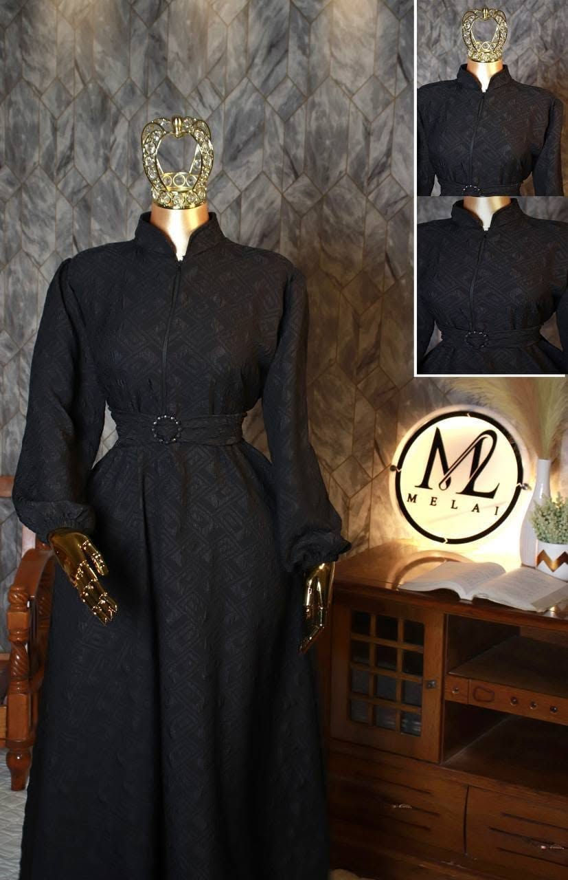 فستان نسائي ✨

 خامة ستارة من اجود انواع الاقمشة سواد فاحم 🧵

فري سايز  لحد ٩٠ كيلو


**إذا كنت صاحب هذا الإعلان وتريد حذفه لأي سبب، رجاءا أرسل رسالة إلى الدعم الفني**