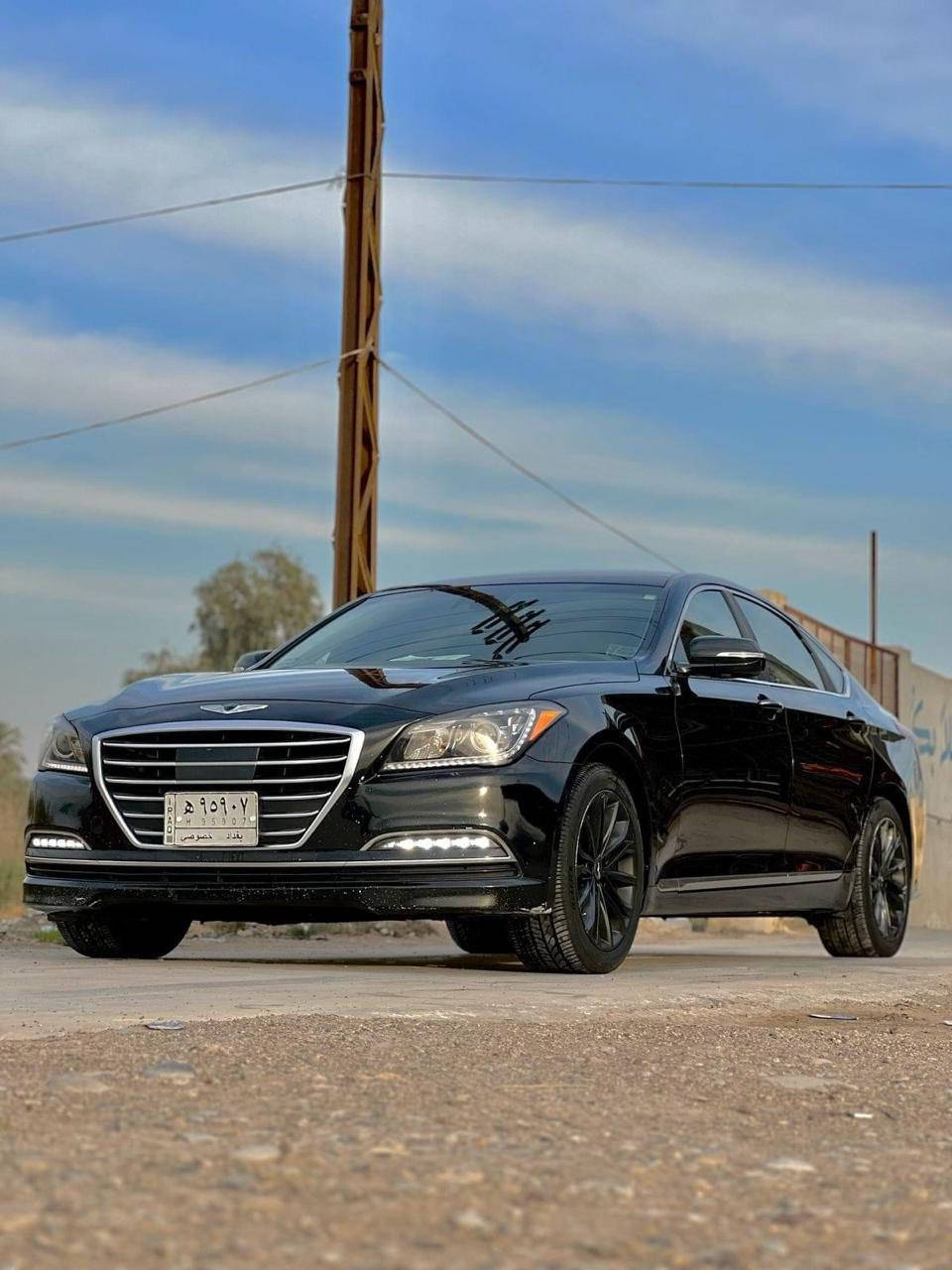 للبيع
جننسزز وارد امريكي 17 
فول عدا الفتحه حادثه خلفي بجم سليم اوباك سليم 
السياره باسمي مكاني ديوانيه مركز
تفاصيل اكثر 
اتصال     ***********
واتساب  ***********
