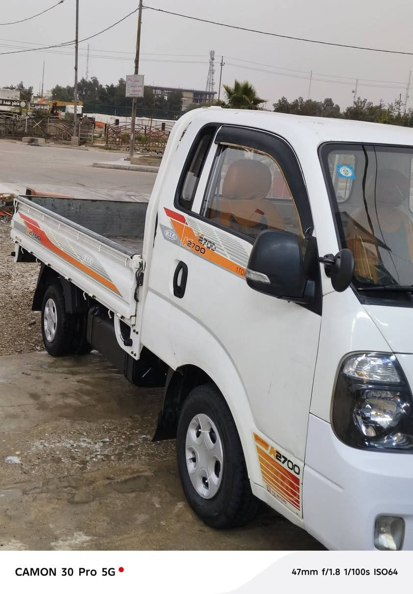 السلام عليكم
كيا حمل 2017 للبيع رقم واسط دولي سنوية مجددة مكفولة كفالة عامة مكينة كير خير من الله صدر أمامي جديد ستوني شادة باور ومشط ستيرن جديد السيارة نظيفة خير من الله مال جناي السعر 115 المكان واسط العزيزية أي استفسار اتصل عل خط
***********
