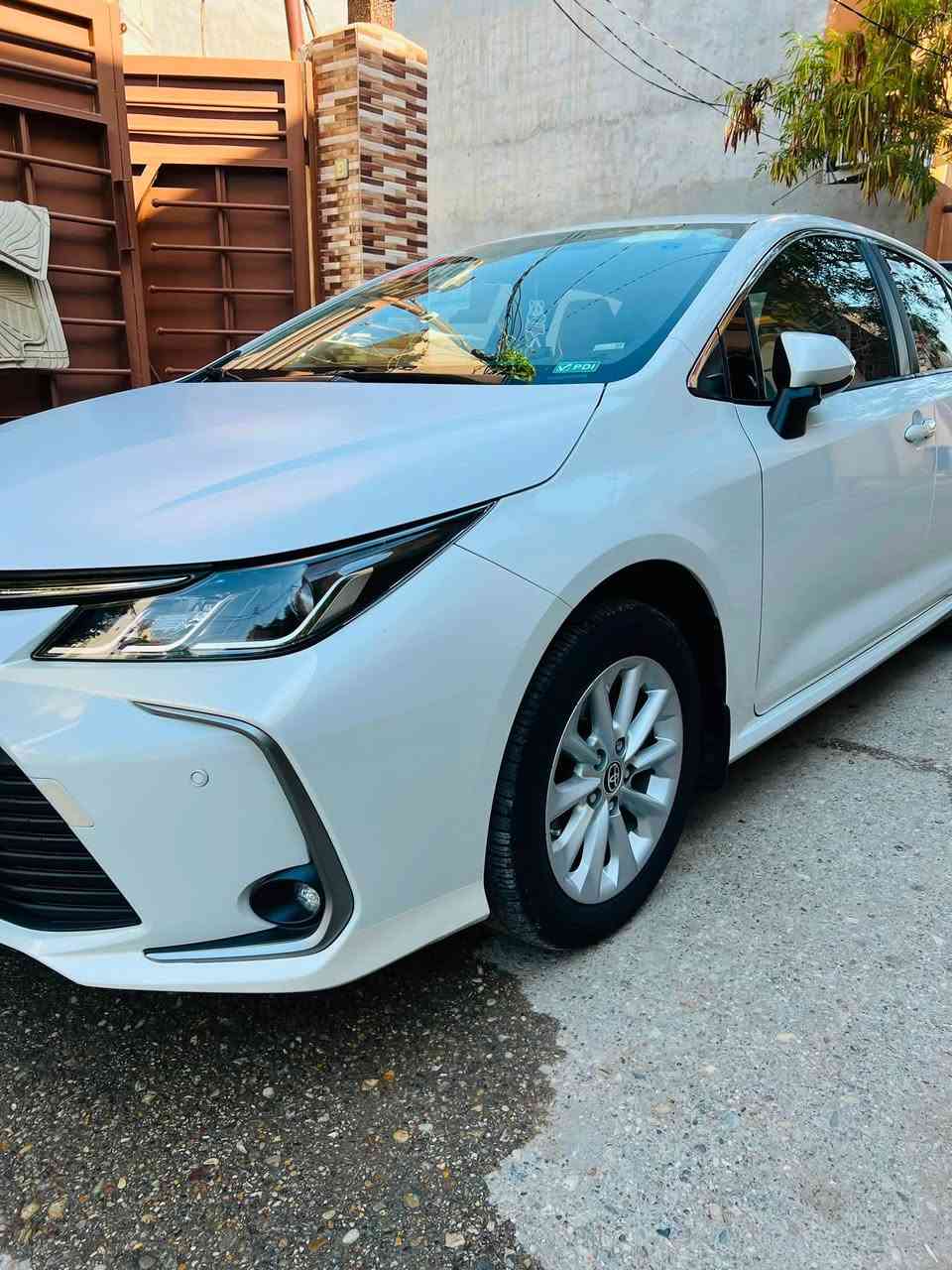سلام عليكم 
كورلا 2022 خليجي SAS
مكفوله كفاله عامه
ماشيه 62KM
رقم سليمانيه 
تخم تاير 
سعرها 163 وبي مجال 
***********
الموشراي لايتصل
