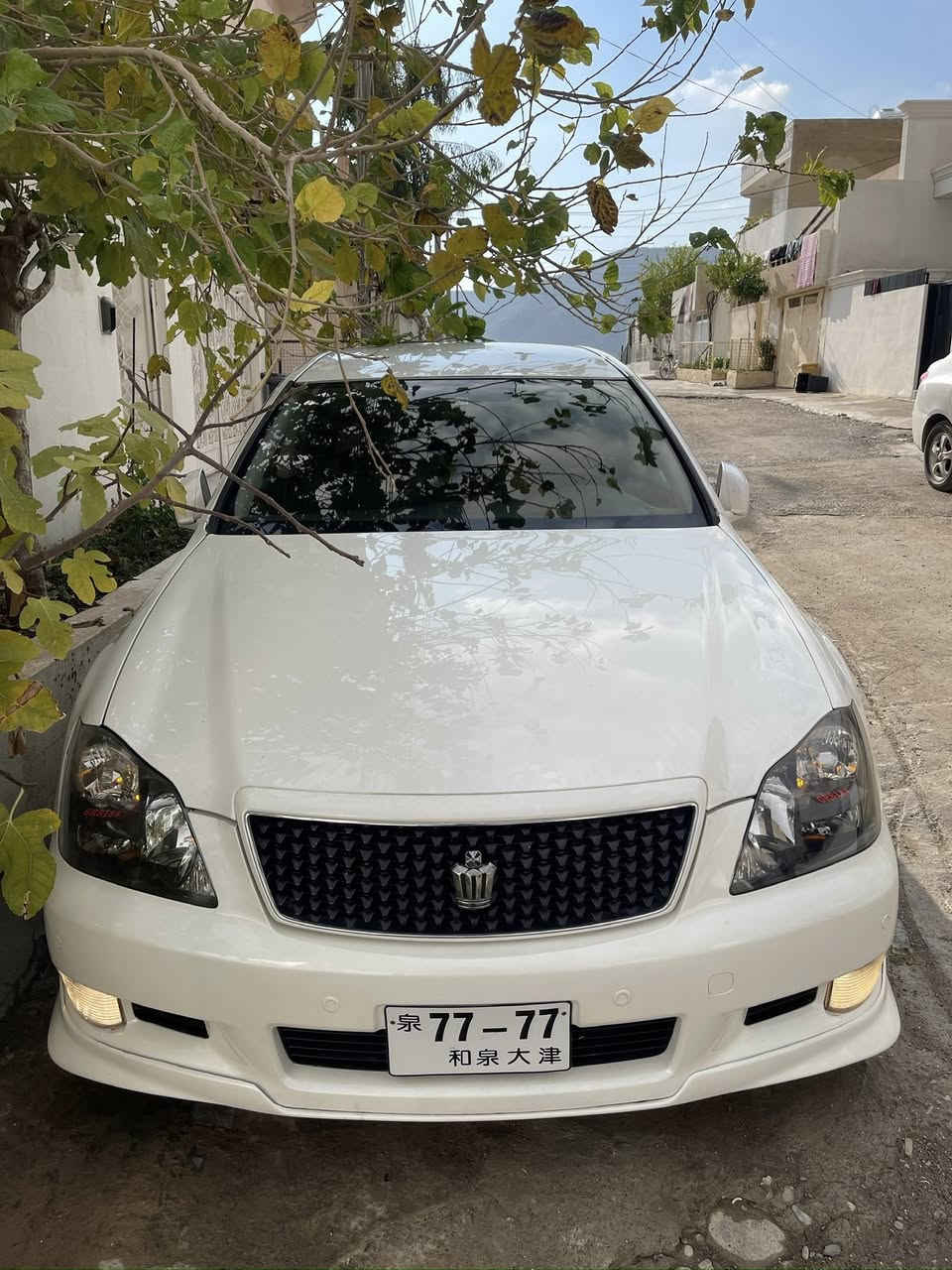 184 بڕاوە 2007
4دوگمەی قەپات بێ سڵاید 
ڕادارە سەلاجەیە پەردەیە فۆرمیکا سوور ٤ کوشن کارەباو هیتەر ٤ تایەو ویلی لۆک دینگە 
یەک دینار مەسروفی نیە بەزیادەوە مەسروفی لێ کراوە ڕۆنی تازەیە پاتری تازەیە برێکی بەسراوە جامەکەانی هەڵ گیراوە لەڕانیەم 
سحری:٥٧وەرەقەو محامەلەکی کەم
موشتەری تەلەفۆن بکە 
***********
