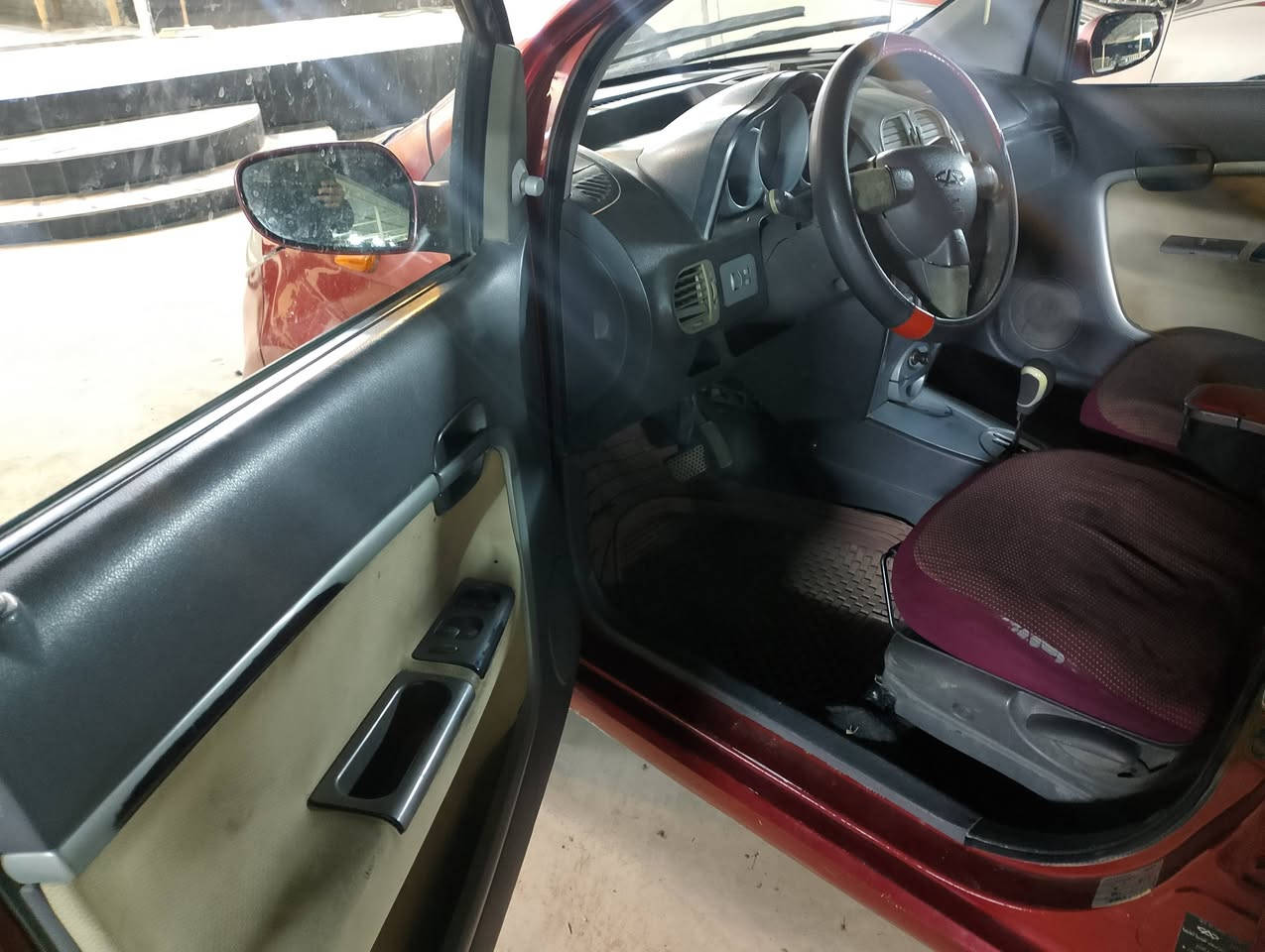 السلام عليكم للبيع شيري السياره جاهزه السعر 33وبيها مجال +***********
