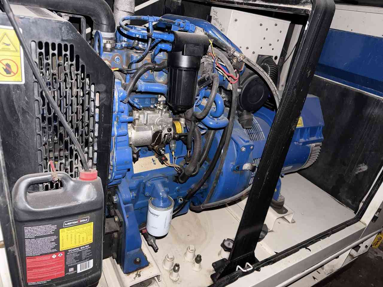 مولده بيركنز للبيع 3سلندر 65kva
المكان بغداد الدوره 
للاستفسار ***********

