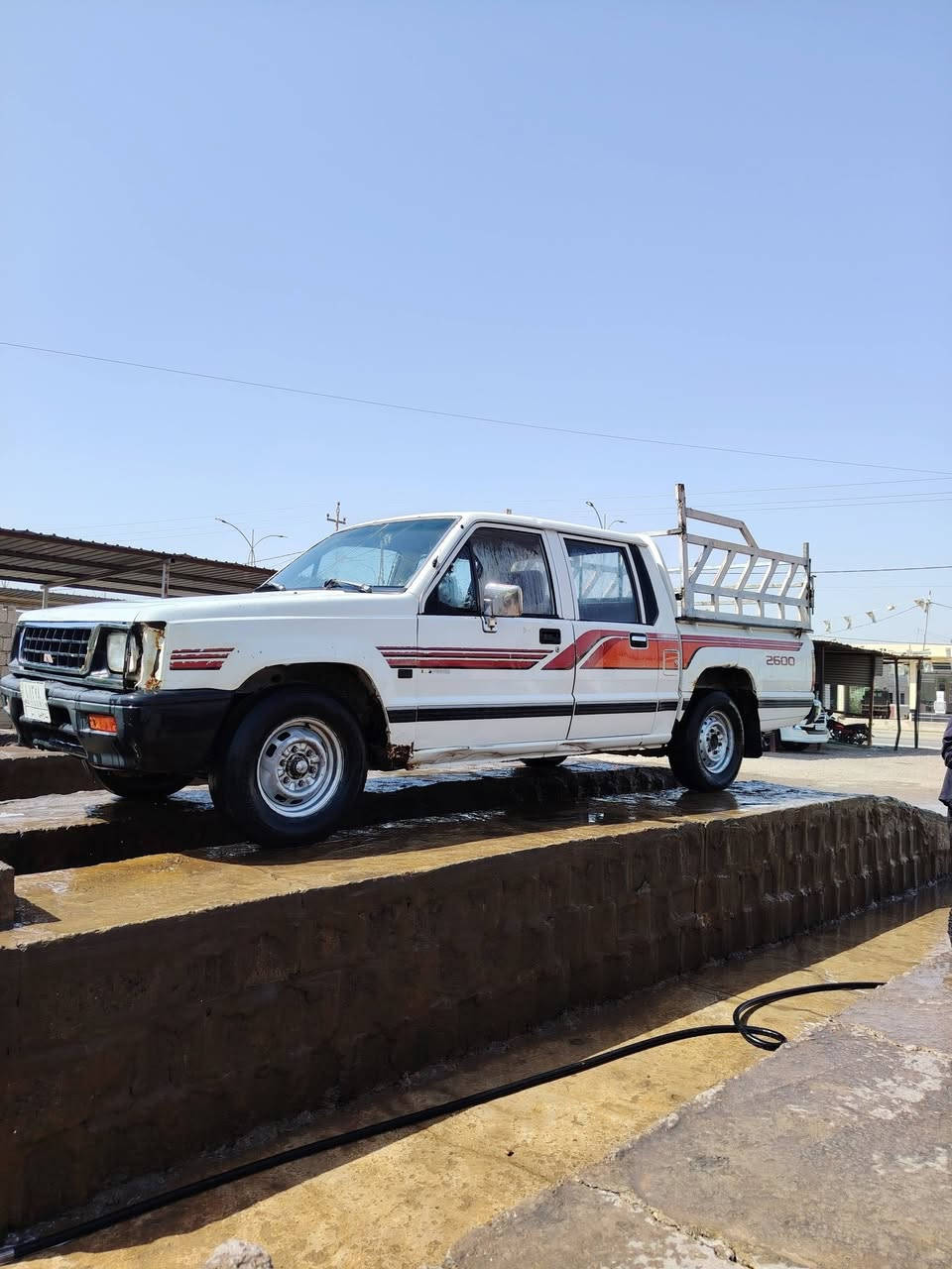 السلام عليكم مسيبو شي للبيع موديل 1992 للاستفسار الاتصال ***********@ *********** السعر 42 وبيه مجال
