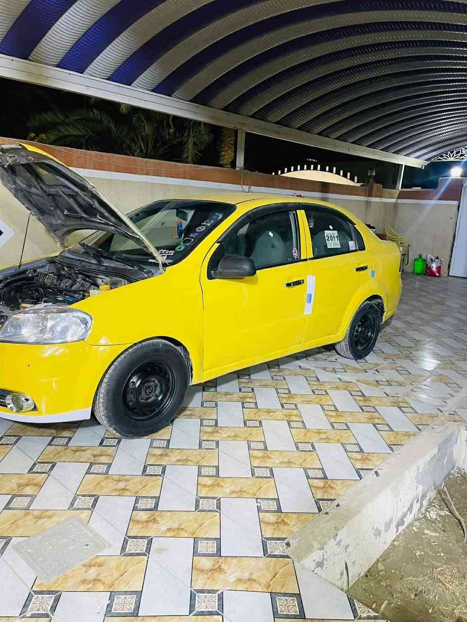 السلام عليكم
افيو ٢٠٠٧ خليجيه رقم بابل كير عادي كير ومكينه خير من الله مكانها بابل محاويل 
***********
