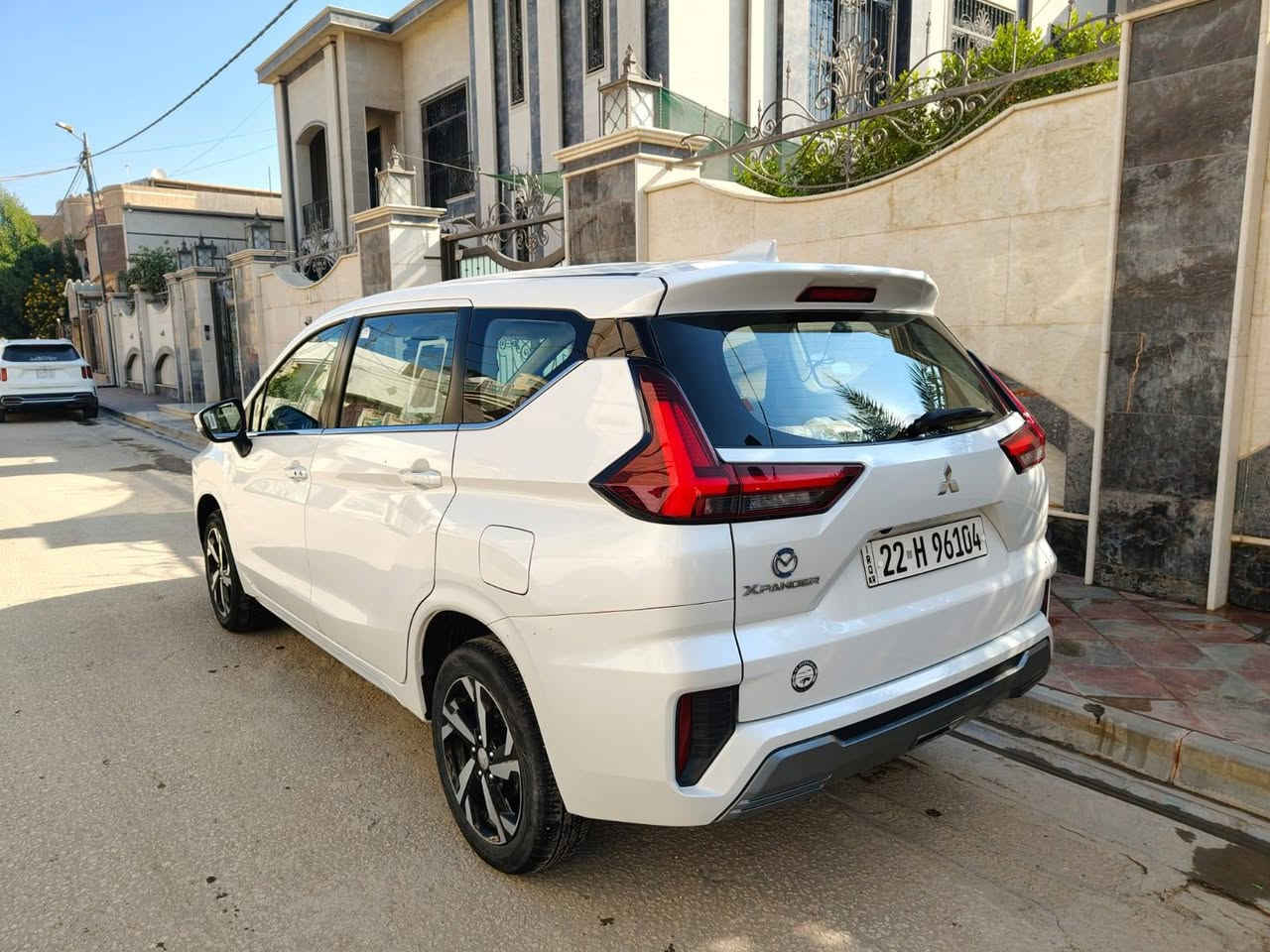 مسيوبيشي اكسباندر خليجي مكفوله بعدهه زيرو ماشيه ٩٠٠٠ الف فول عدا الفتحه ٧ راكب السعر ١٦٣ وبيهه مجال *********** بسمي تحويل مباشر
