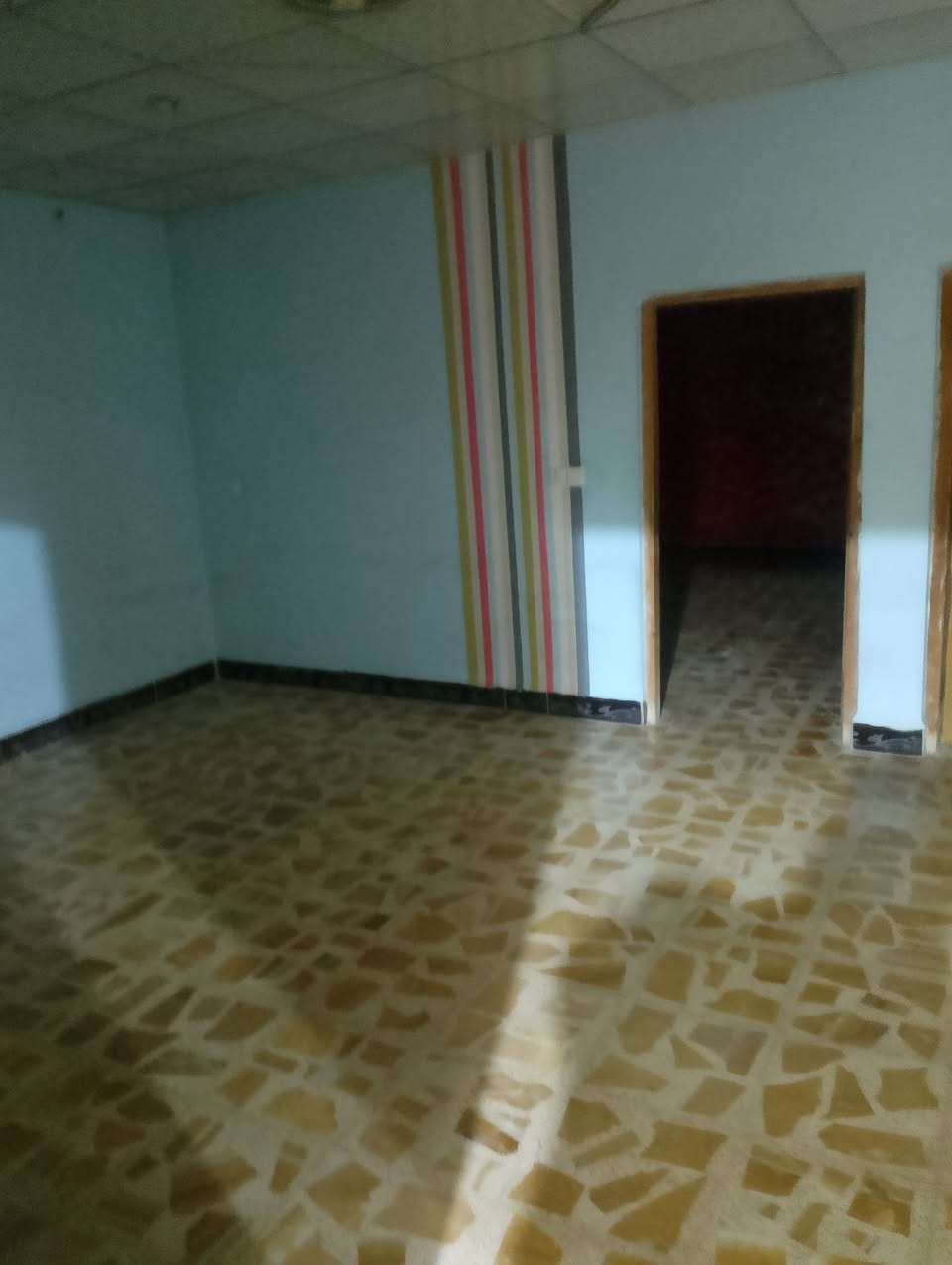 دار للايجار مساحه 200طابق ارضي غير منعزل حي العسكري قرب كوزمتك ايناس
استفسار أكثر ***********
