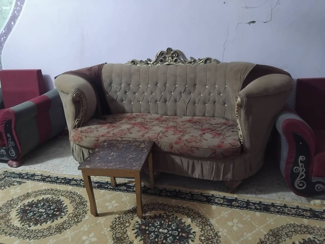 لبيع رقم  ***********
