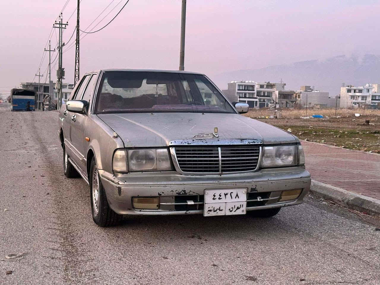 ***********....نیسان سدریک مۆدیل ۲۰۰۱ .  سە نە وی بە سە ر چووە ساڵیکە بە ناوی خۆمانە وە یە . سە یارە کە زۆر جوانو بی مشکیلە یە بە س کاڵ بونە وە ی هە یە . چە مە لە خی سە کنی پیشە و قرچیکی هە یە .ماباقی هە موی بە شە رت .سعری ۲۹ السليمانية, العراق
