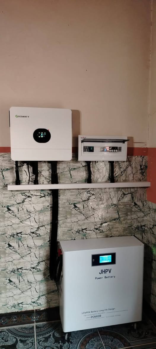 السلام عليكم 
عرض 3 ايام  نقد ٤,٥٠٠,٠٠٠

 منظومه سعة 16 امبير نهاري 16 امبير ليلي
انفيرتر كرواط 6 كيلو ضمان سنة
بطاريه gh 16 ضمان 5 سنوات
الواح Trina solar 620 واط ضمان 15 سنة
ماستر رافدين فقط ✅
للاستفسار ***********
