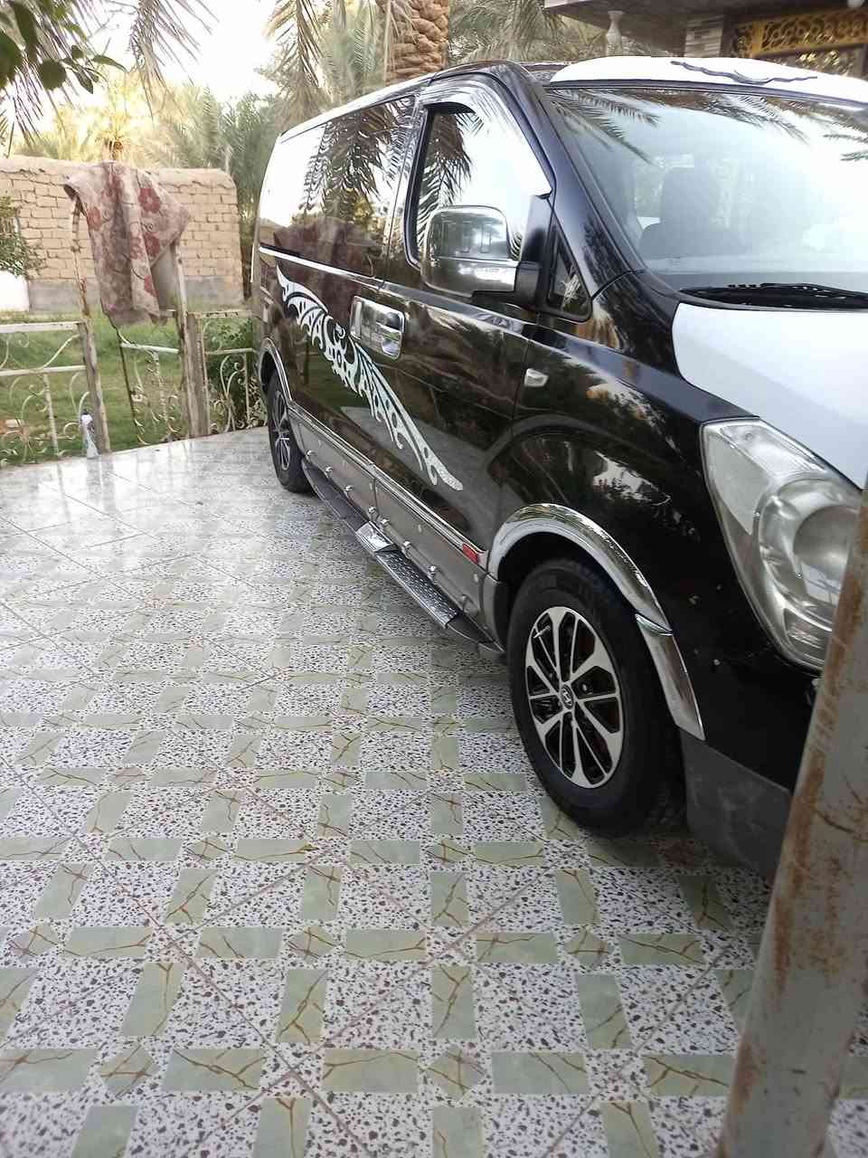 السلام عليكم ستاركس ٢٠١٥ سوده رقم بغداد سبلاين ١٢ مسكر اصل بيها جاملغ بالعراق الامامي و جاملغ الخلفي كوريا بس رش بدون اي طخات وضربه مكان بابل حمزه الغربي *********** بي واتساب
