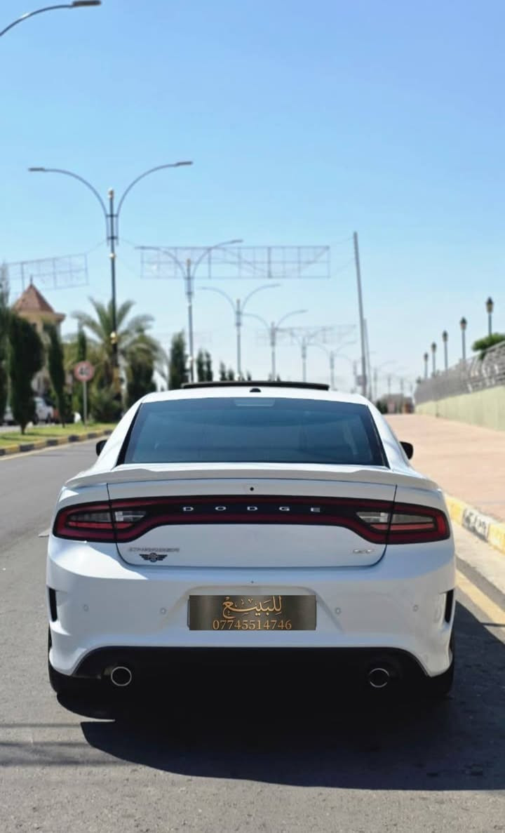 السلام عليكم
دوج جارجر GT Plus 2022( خـليـجـي )
فول 1/1 عدا الرادار 
 (خليجي)  وكاله هارلم 
العداد : 21الف مايل
المحرك : V6.  3.6L
رقم اربيل الجديد سنويه جديده
المواصفات :
* نقطة عمياء
* مصابيح أمامية زنون
* كشافات الضباب زنون
* المصابيح الأمامية مع LED
* حساسات خلفية
حساسات اماميه
* شاشه كبيرة مع نظام ملاحة نفكيشن GPS
* سستم صوت الپاين
* فتحة سقف (سلايد)
* المقاعد الأمامية كهربائية
* ذاكرة لحفظ وضعيات الجلوس (ميموري)
* مقاعد أمامية تبريد وتدفئة
* مقاعد خلفية تدفئة
* تشغيل عن بعد
* المقود كهربائي
* تدفئة مقود القيادة
* محدد سرعة
* تلفون بلوتوث
* كاميرا خلفية
* مرايا متحسسة للاضاءة العالية
* كير شفتر بالستيرن
* دخول ذكي (بصمة)
موصافات ال Gt plus معروفه فول عدا رادار 
رقمي. ***********
مكاني موصل

