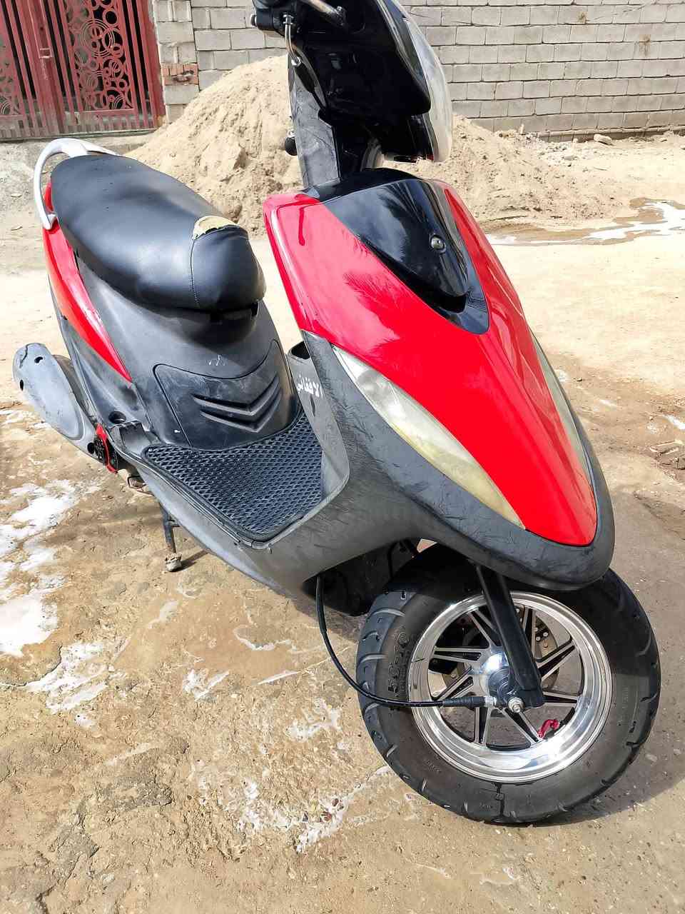 سلام عليكم درجة ماكس عدله كفاله بلاد دراجه تخبل من كلشي مكينه خرسه السعر 650 او بيها مجال الرقم ***********

