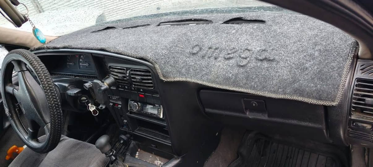 سلام عليكم اوبل أوميكا حجم 20 موديل 91 الون اسود محرك مال كصه شادو جديد 4جوم كهربائي  مرايات كهربائي  تبريد بيها  يعوزو قاز رقم ألماني شرط التحويل العنوان سميل. السعر ٣٦ وبيها مجال ويرهم معارض بفكترأ 18 ***********     ***********
