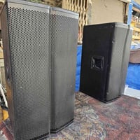 ياللة سماعات زوج EV  صناعة امريكي   ١٢*١٥ سماعات مستخدمة ١٠ ايام بعدهن...