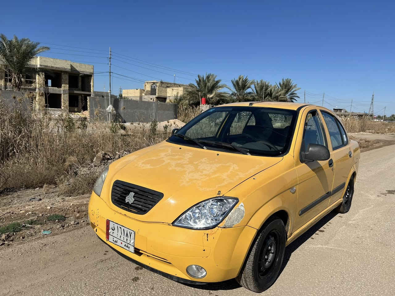 اسلام عليكم طيبه موديل 2015 رقم بغداد تحويل ثاني يوم كير ومكينه نضيفات السياره جاهزه مابيه شي السعر 33 وبيه مجال 
مكاني حله ابو غرق 
***********
