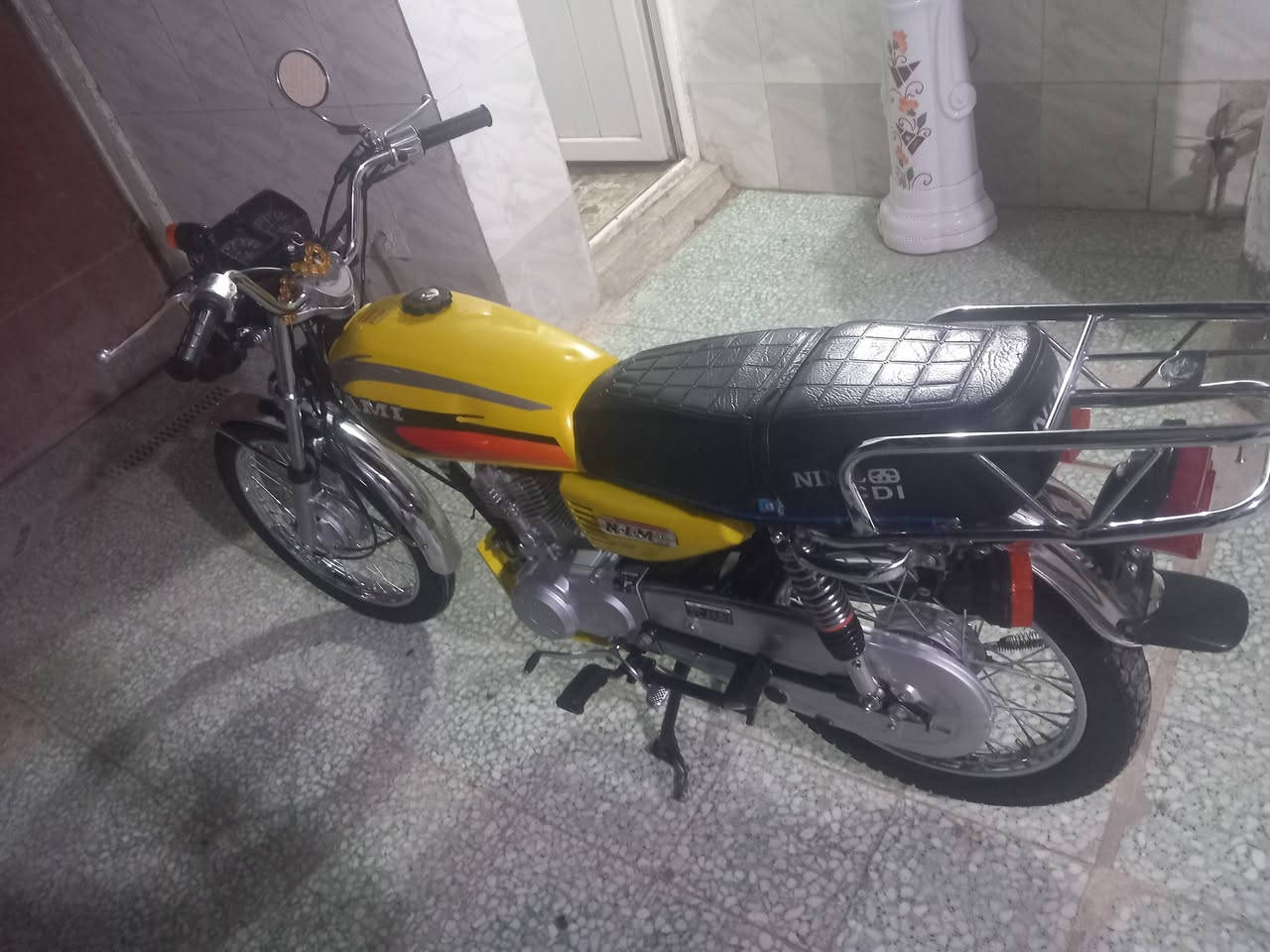 السلام عليكم نام امتياز موديل 26 دراجه جديده صار لها شهر من طالعه من المعرض ورقهه كامله مكاني كربلاء طويريج والسعر 650 بيا مجال ما متواجد على الفيس اتصل بخير وتدلل رقم الهاتف ***********
