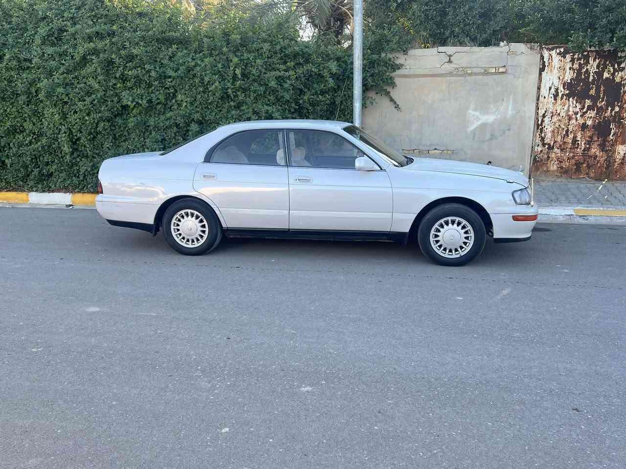 سلام عليكم بطه كروان متصل لون لولؤي مكفوله كفاله عامه موديل ٩٥ مشروع وطني رقم انبار  دولي تحويل ثاني سنويه لل ٢٩  كير ومكينه شرط حداديه صدر تخم تاير مكفوله من الضرربه والطخه دواخلها نضيفه كلش لايت زنون ابيض شاشه ومضخم صوت جام كهربائي كهربائيات كلها شغاله سنتر لوك 
العنوان واسط السعر ٦٦ $ بيها مجال بسيط جداا #السونار #موفق مع #المنشور  للاتصال ***********☎️
