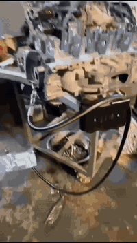 جيب الشكل الجديد
فتح مكينة
تغيير البستن لموديل ٢٠١٤ المقعر
لتوسيع حجرة الاحتراق 
وتكدر تستخدم بانزين low octane بانزين عادي

تكدر تسوي اي صيانة للمحرك مالتك عدنة
واكيد بضمان 

خالص تحياتنا
مركز المهندس همام
بغداد-سريع مطار المثنى
***********
