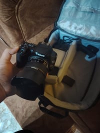 كامره كانون D250 • نضيفه • نجف