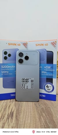 تكنو سبارك 40 • ذاكرة ٢٥٦ • بطارية ٥٢٠٠