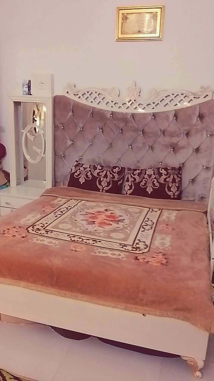 غرفه ٩ قطع نضيفه وضخمه مكاني ابوغريب ب٦٠٠ وبيهه مجال


**إذا كنت صاحب هذا الإعلان وتريد حذفه لأي سبب، رجاءا أرسل رسالة إلى الدعم الفني**