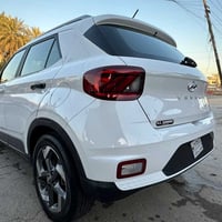 هونداي فينو   مديل : 2024 ماشيه :3400 mi حجم المحرك : 1600 دبل نوزل  م...