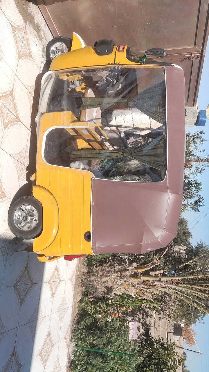 تكتك البيع
الموديل 18. شهر 12 
الوحت نكليزي
السعر 5
***********
مكفوله
