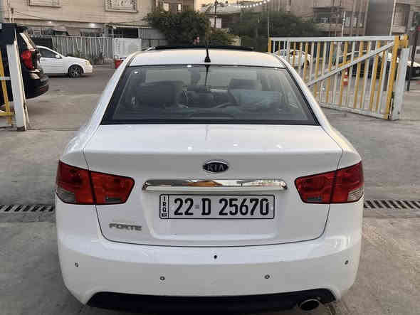 سلام عليكم 
فورتي 2012 خليجي 
سياره جديده ستعمال مالك واحد حتى ضمان الشركه بسمي بيها 
سنويه جديد هز جديد
فول الفول ماشيه 95 الف / بصمه 2 حساس خلفي / تحكم ستيرن 3 وضعيات قياده 
 هذا رقمي السعر 12،500 $ 
***********
