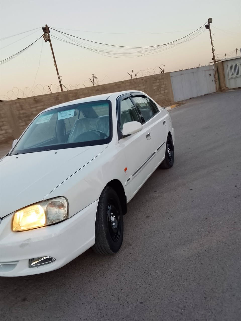 سلام عليكم فيرنة 2001للبيع سيارة كير اوتوماتيك كير مكينة صدر تبريد خير من اللة تخم تاير تخم ويالة جدد سيارة احلة من الصور بيعة مكان صبغ ابيعلك مصبوغة عام سيارة بدون ضربة دواخل جدد تحويل ثاني يوم سيارة ناعمة تخبل مال بيت وسيارة اللة شاهد احلى من الصور تعال وشوف بعيني السعر 49وبيهة مجال قليل ***********المكان البياع الشهداء
