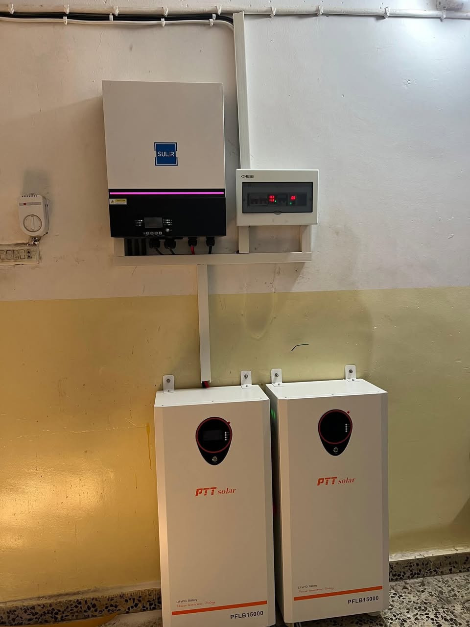 من عروض شركة الحجاب للطاقة الشمسية
✅🌟تم استبدال بطارية محلول سائل الى بطارية ليثيوم للعم (عبدالله الرشيد ابو براء)

 في الشرقاط اسديرة الفياض📍 

              ⚡بقدرة ⚡

30 _ امبير ليلي 🌙

✅ تظمنت المنظومة
 
2 بطارية ليثيوم من شركة(SOLAR) 
نوع  PTT   
                    15 كيلو واط عدد 2  🛑

بظمان 5 سنوات ✅  

____________________________________💰 أسعارنا مناسبة جدًا وتنافسية
🔎 تكدر تستفسر عن حجم الطاقة المناسب إلك
📋 ونوفر لك قائمة المواد مع الشركات المصنعة
📊 حتى تكدر تقارن وتتاكد من أسعارنا وبكل شفافية 
☀️ مع الحجاب… طاقة نظيفة، ثقة، واستمرار
_________________________________________

🔴نعمل ليلا 🌙 مع نهار،☀️

✅غايتنا أرظاء زبائننا  الكرام ومواعيدنا معهم ⚡✅

🎉حياكم الله في شركة الحجاب للطاقة الشمسية 🎉

الهاتف للأستفسار
 
*********** الاستاذ فرحان

العنوان_الشرقاط_اسديرة_الفياض
