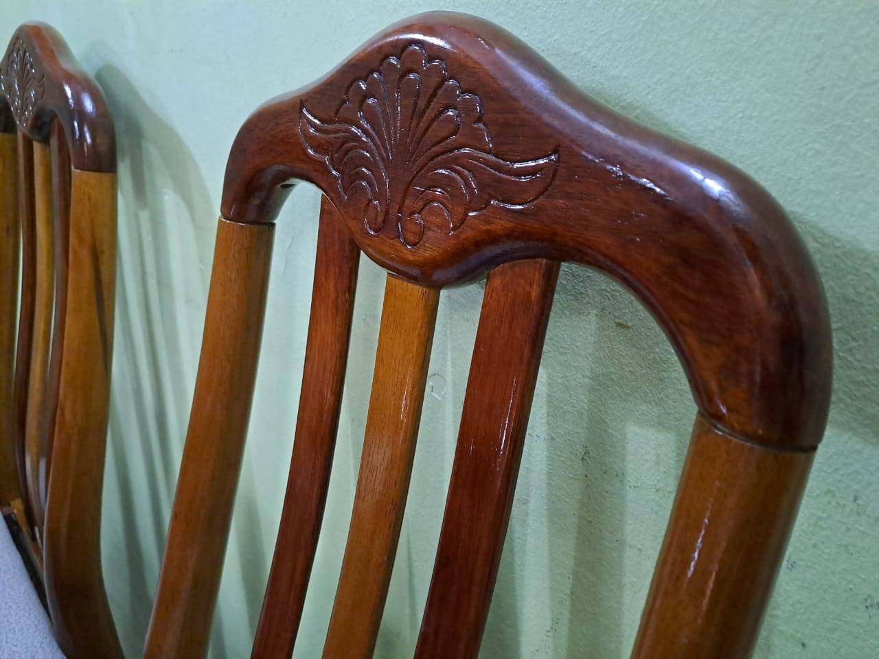 ,ميز طعام ٦ كراسي خشب صاج 
ميز طعام كراسي خشب صاج عراقي نظيف جدا جدا


**إذا كنت صاحب هذا الإعلان وتريد حذفه لأي سبب، رجاءا أرسل رسالة إلى الدعم الفني**