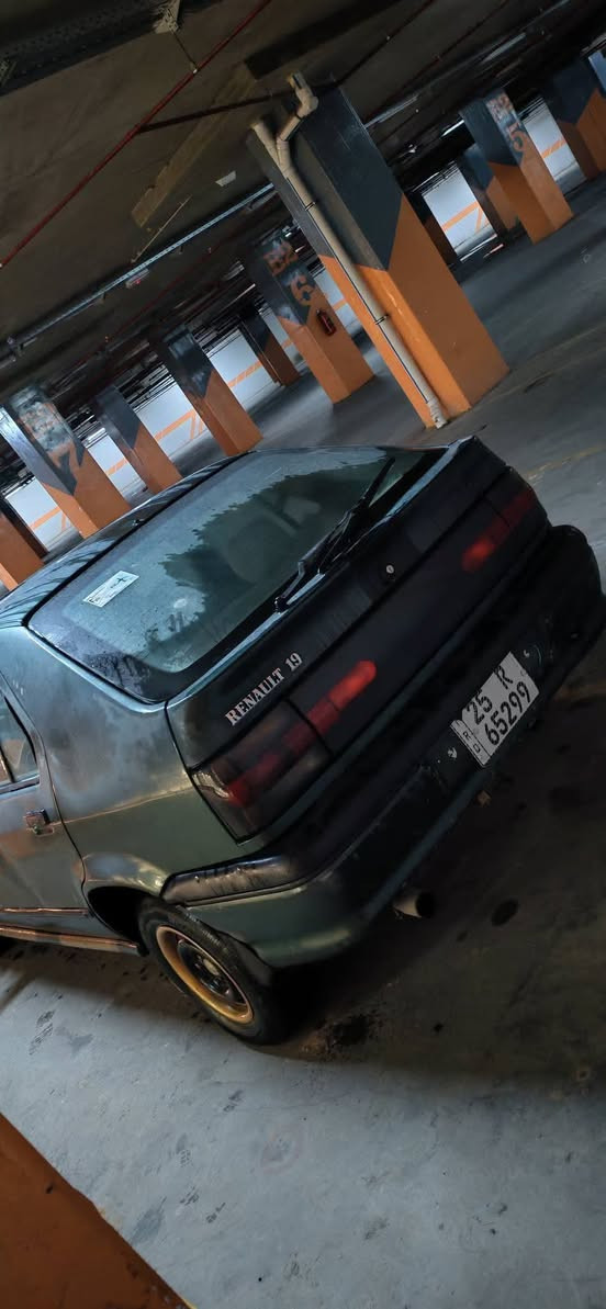 السلام عليكم سيارة رينو ١٩٩٣ شرط التحويل سنوية نافذة لغاية ٢٠٣٠ هزاز جديد دفتر بانزين سعرها ٢٣ وبي مجال


**إذا كنت صاحب هذا الإعلان وتريد حذفه لأي سبب، رجاءا أرسل رسالة إلى الدعم الفني**