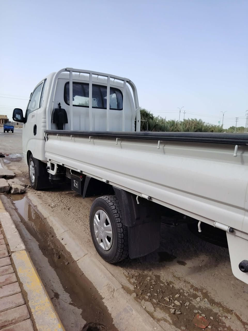 سلام عليكم للبيع كيا حمل نثيه موديل 2026 زيرو رقم قادسيه بسمي السياره فول سستم الشكل الجديد ضمان الشركة الدولية مكان ديوانية بيع اومروس ***********
