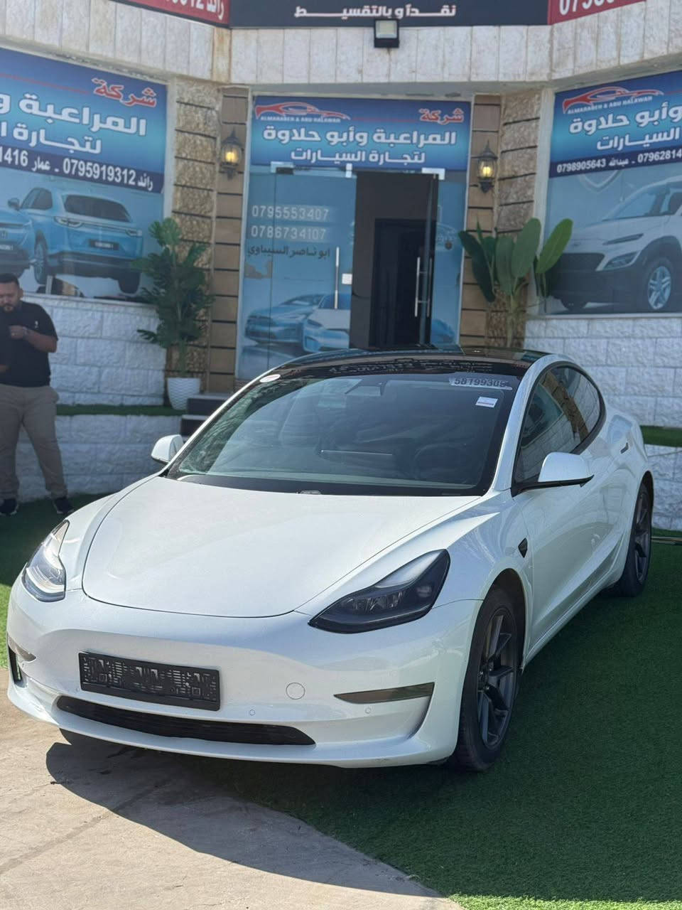 🚗 للبيع Tesla Model 3 2021
⚡ كهرباء بالكامل 🤍 لون أبيض مع جنطات سوداء ✅ حالة ممتازة ونظيفة جداً ✅ أداء قوي وتسارع رائع ✅ شاشة تحكم ذكية ومواصفات حديثة ✅ اقتصادية جداً في التشغيل والصيانة ✅ جاهزة للفحص بأي مركز معتمد
💰 تبدأ الدفعة2000 دينار حسب برنامج التمويل.
سيارة تجمع بين الفخامة والتكنولوجيا والأداء المميز.
للتواصل والاستفسار على الارقام التاليه 
📞0782943306


**إذا كنت صاحب هذا الإعلان وتريد حذفه لأي سبب، رجاءا أرسل رسالة إلى الدعم الفني**