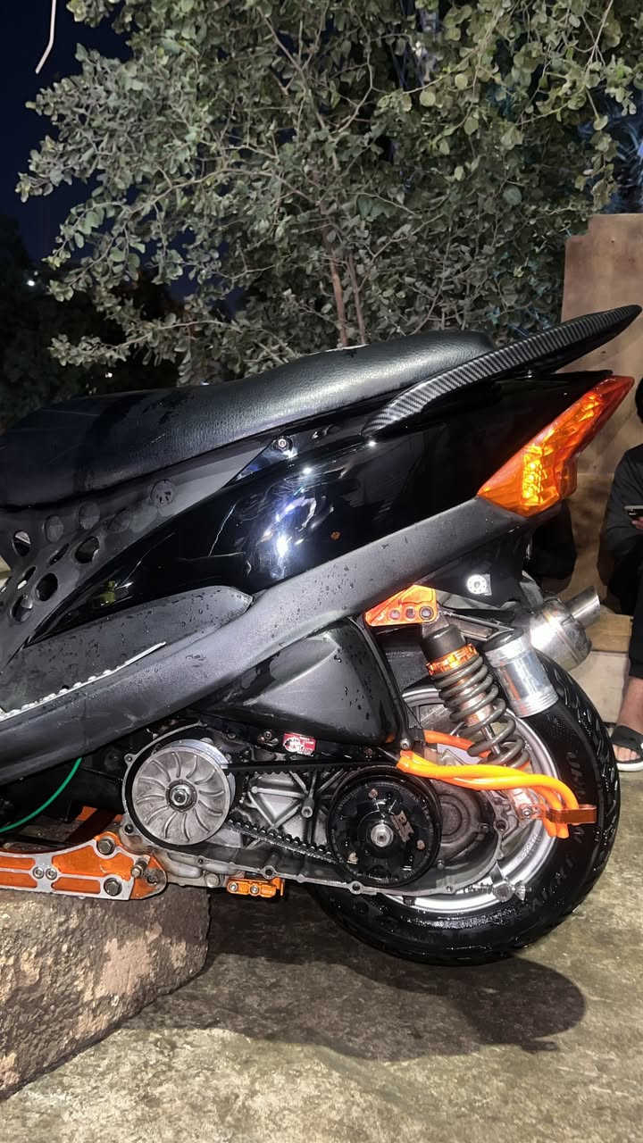 للبيع تفاصيلها خاص او اتصل عل رقم *********** مكاني بغداد شارع فلسطين
