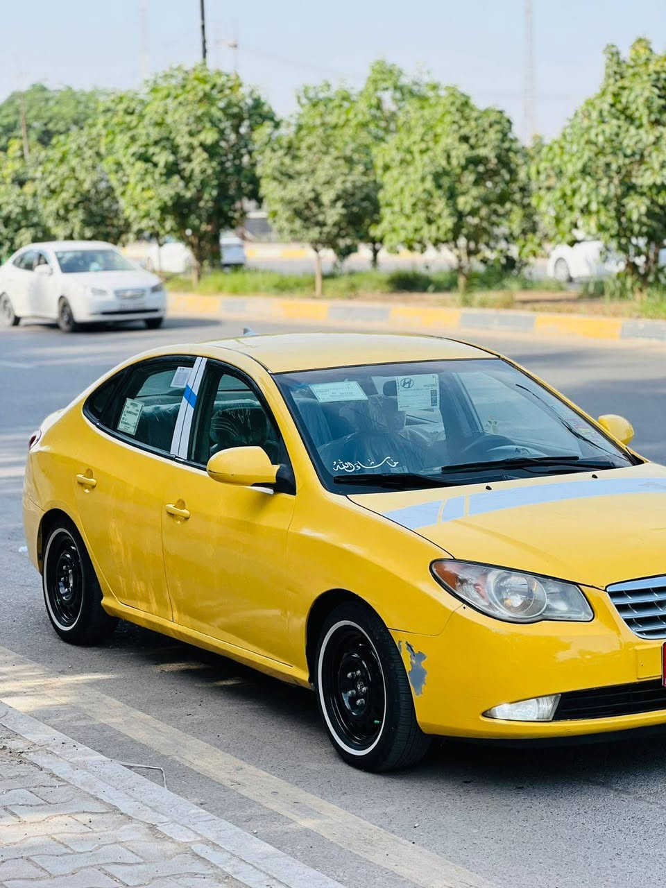 السلام عليكم لانتره 2009وارد امريكي رقم بغداد نكليزي بسمي ضرره جامرلغ وبنيد بدون دواخل ليبل واحد سياره مكينه2000 جديده تخم تاير جديد صدر امامي خلفي جديد سياره مابيه اي نقص السعر 83وبيه مجال لاستفسار *********** مكانك ديالى بعقوبه
