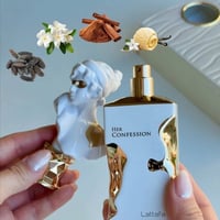 عطر نسائي • فانيلا ومسك • زهور بيضاء