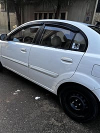 كيا ريو • ٢٠١١ • غاز حكومي