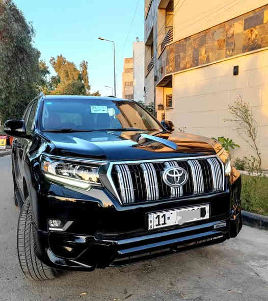 السلام عليكم اخوان
السلام عليكم 
برادو 2022 سبعينية ساز TXS اللون اسود رقم بغداد بأسمي شخصيا هزه ولوحات جديدة مكفولة من الضرر والصبغ والبارد والشخط مغلفة السيارة PPF  ماشية 43 الف السعر 46300$ مكان السيارة بغداد السيدية للاستفسار الاتصال *********** 
المواصفات 
محرك 6سلندر 4000 / سلايد /كشنات جلد لون قرميدي / كشنين كهرباء / شاحن واير ليس / دبل تانكي / سبير تعليك / زراك لايت / لايت زنون / مري شفط / بصمه وتشغيل عن بعد /
