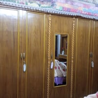 غرفة تزگام • نظيفة • للبيع