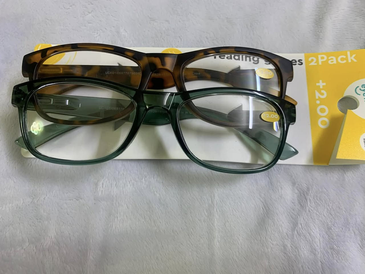 نظارات طبية هولندية السيت قطعتين ب ١٥ الف
متوفر قياسات  ٢ و ٢.٥ و ٣.٥


**إذا كنت صاحب هذا الإعلان وتريد حذفه لأي سبب، رجاءا أرسل رسالة إلى الدعم الفني**