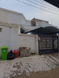 بيت البيع مساحة 112ونص  طابو صرف ابو عظام بيت جديد وكامل متصرف أبد كله...