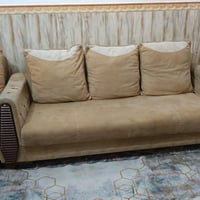 مضيف • صوفا • سعر مناسب