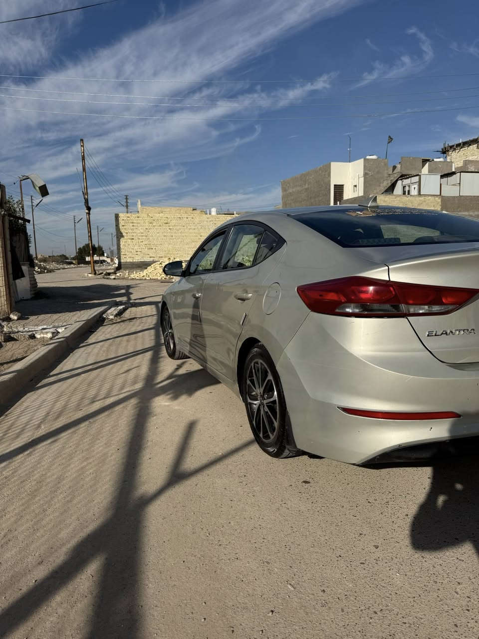 السلام وعليكم النترا البيع موديل ١٧واردي أمريكي حادث بابين كير مكينه خير من الله ترايك وين متريد تبريد ثلج ثلاث انضمه قياده سبورت وايكو ونورمل كشنات جلد العنوان الدوره كفائت الصحه 
الرقم ***********
السعر 118وبيها مجال
