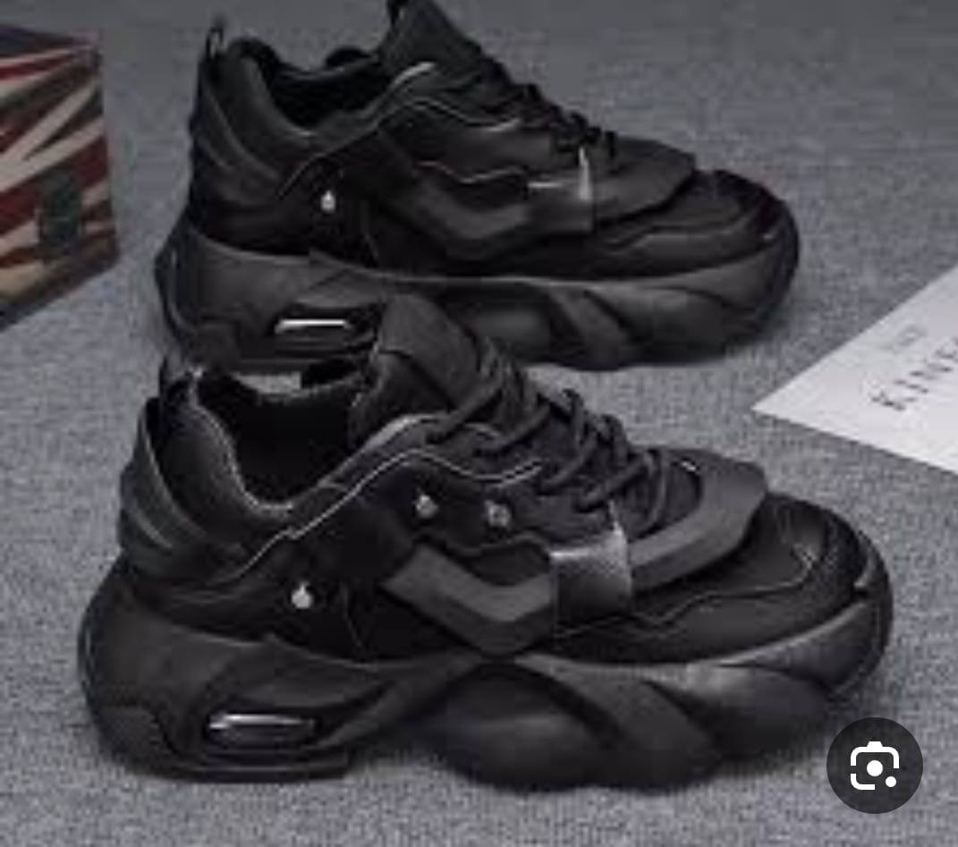 شروه مال احذيه وبوتات للبيع حله حي ١٧تموز *********** او الدخول على الوتساب
