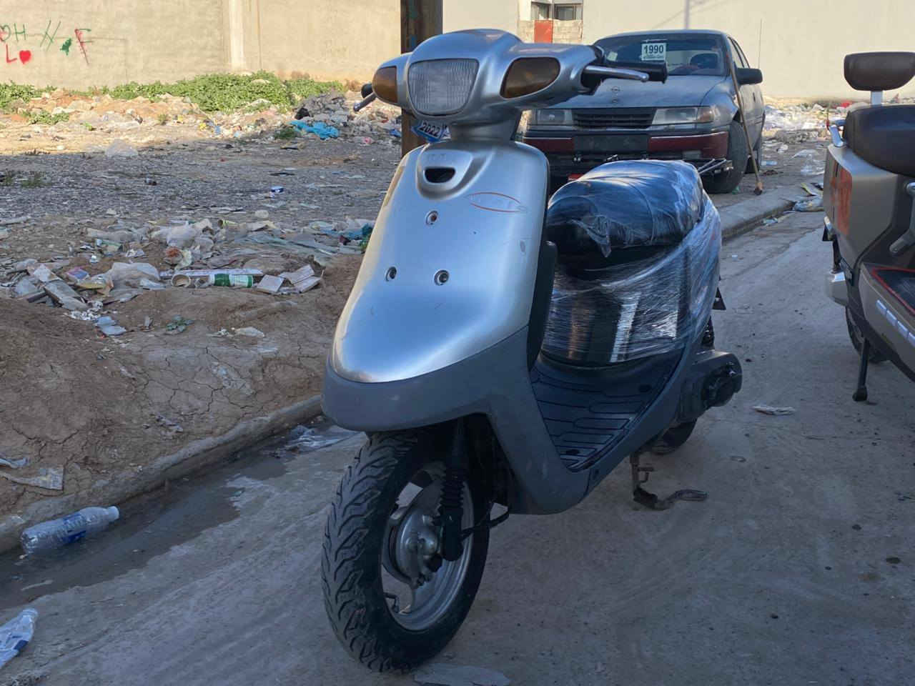 السلام عليكم
ماطور للبيع بوتين  بي ملاحضات بسطية  السعر ٤٠٠ وبي مجال للطيبين 🌹 الرقم  ***********
